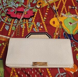 ANTONIO MELANI White Leather Clutch with Chain Detail